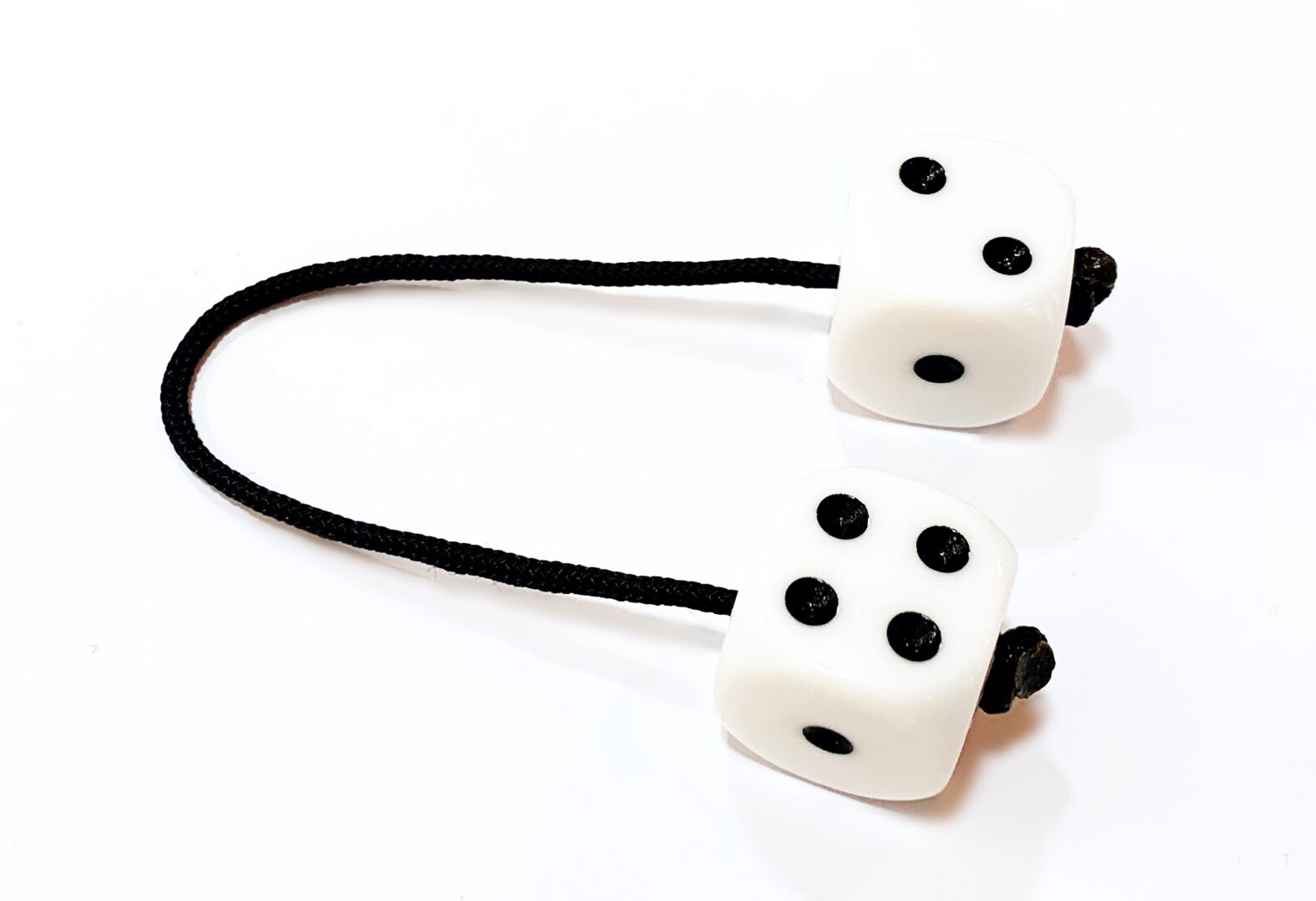 img_3052 Μπεγλέρι από Ζάρια ρητίνης λευκό BEG 81 - Image 1